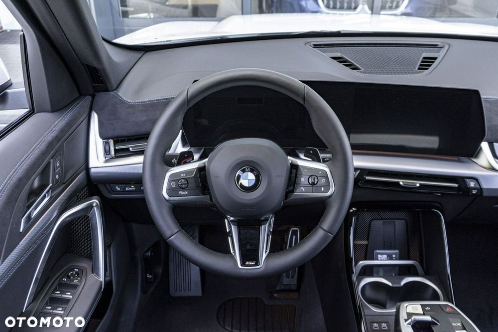 BMW X1 - 18