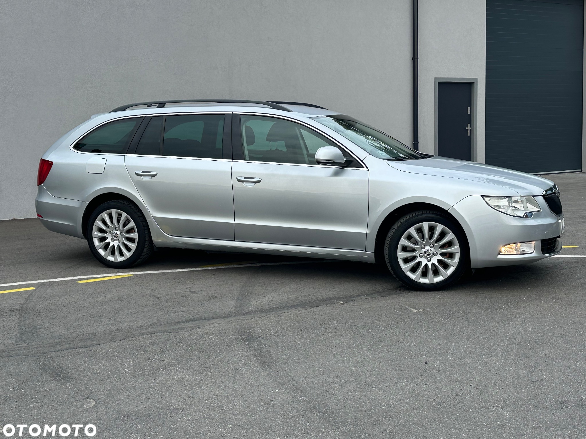 Skoda Superb Combi 2.0 TDI DSG Elegance - 7
