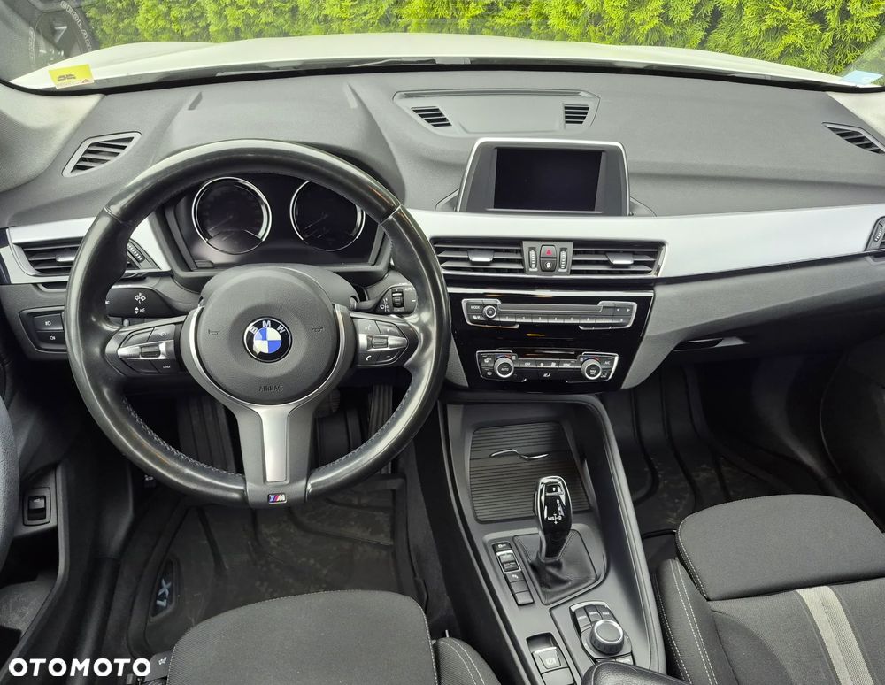 BMW X1 sDrive18i GPF Advantage - 3