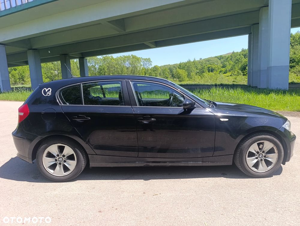 BMW Seria 1 116i - 4