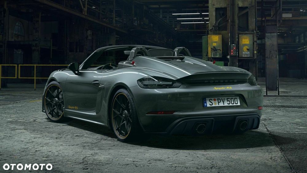 Porsche 718 Spyder - 2