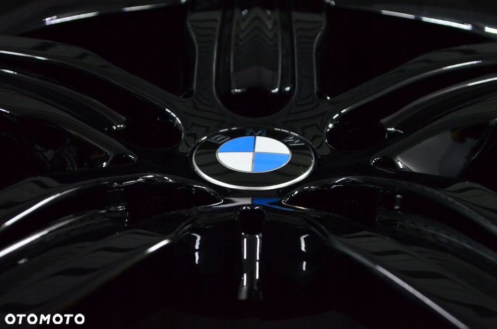 Felgi 5x112 R17 BMW F40 F44 F45 F46 Styling 379 - 6