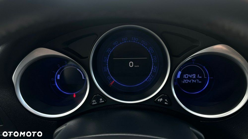 DS Automobiles DS 4 Crossback - 12
