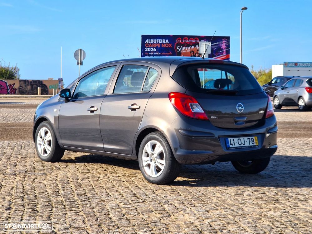 Opel Corsa - 2