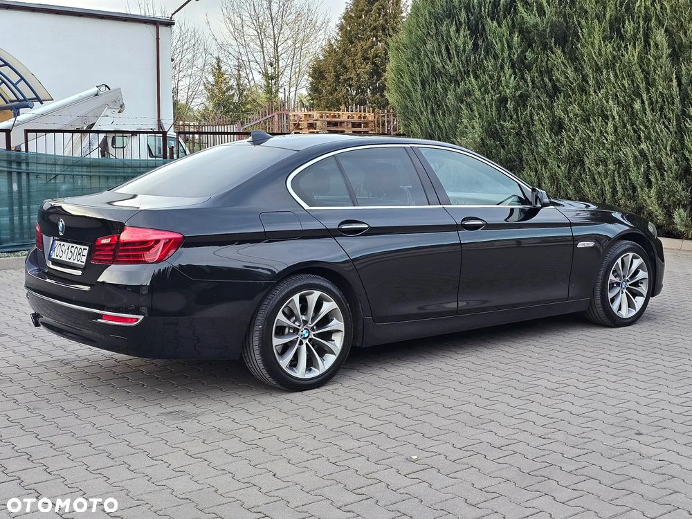 BMW Seria 5 520d xDrive Luxury Line - 12