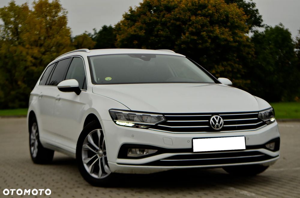 Volkswagen Passat - 17