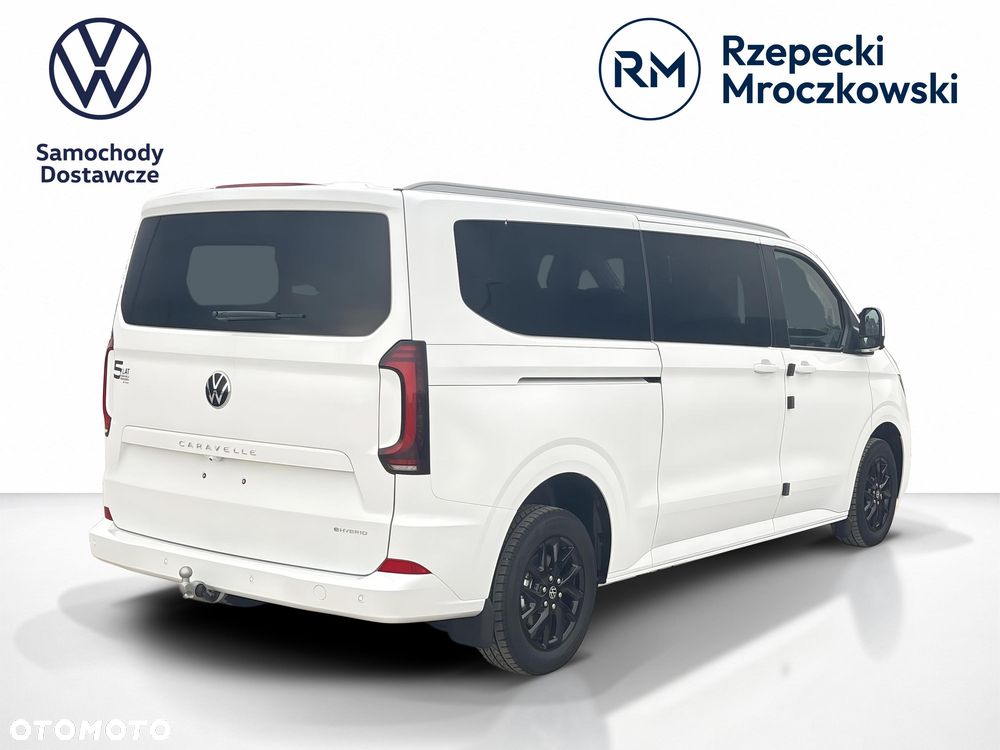 Volkswagen Caravelle - 7