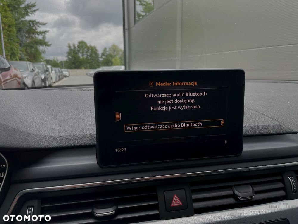 Audi A4 Avant 2.0 TFSI ultra S tronic - 28