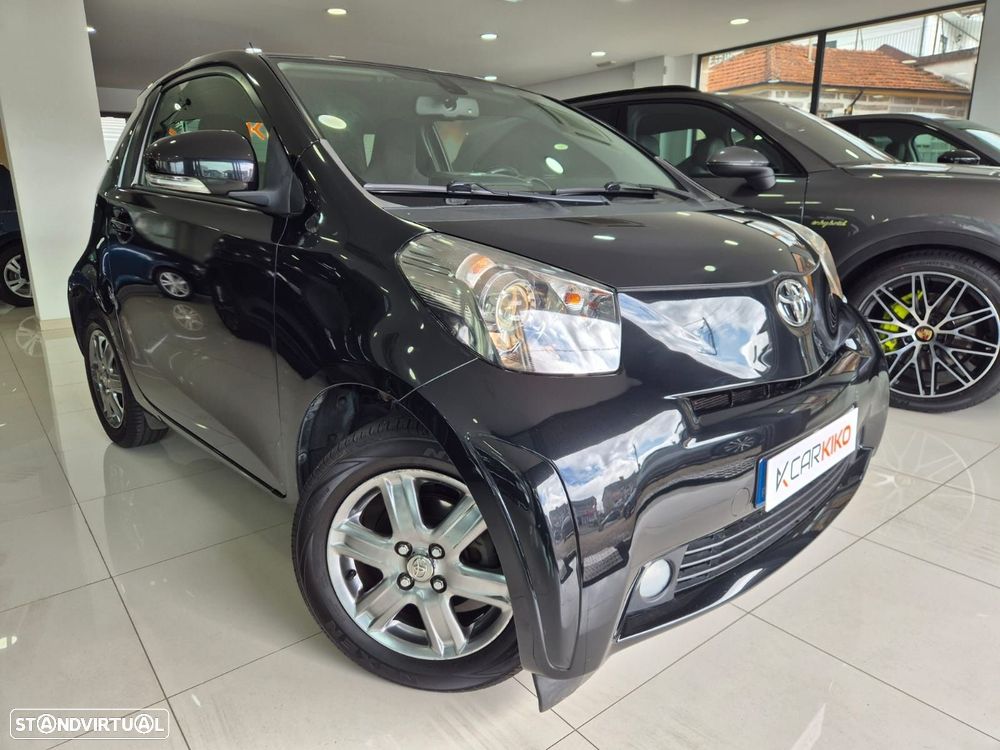 Toyota iQ 1.0 VVT-i 2 EP+NAVI+Bluetooth
