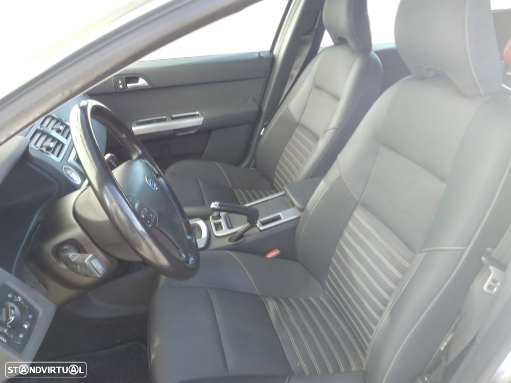 Volvo V50 1.6D DPF DRIVe - 3