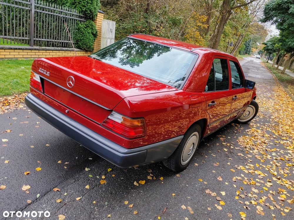 Mercedes-Benz W124 (1984-1993) - 9