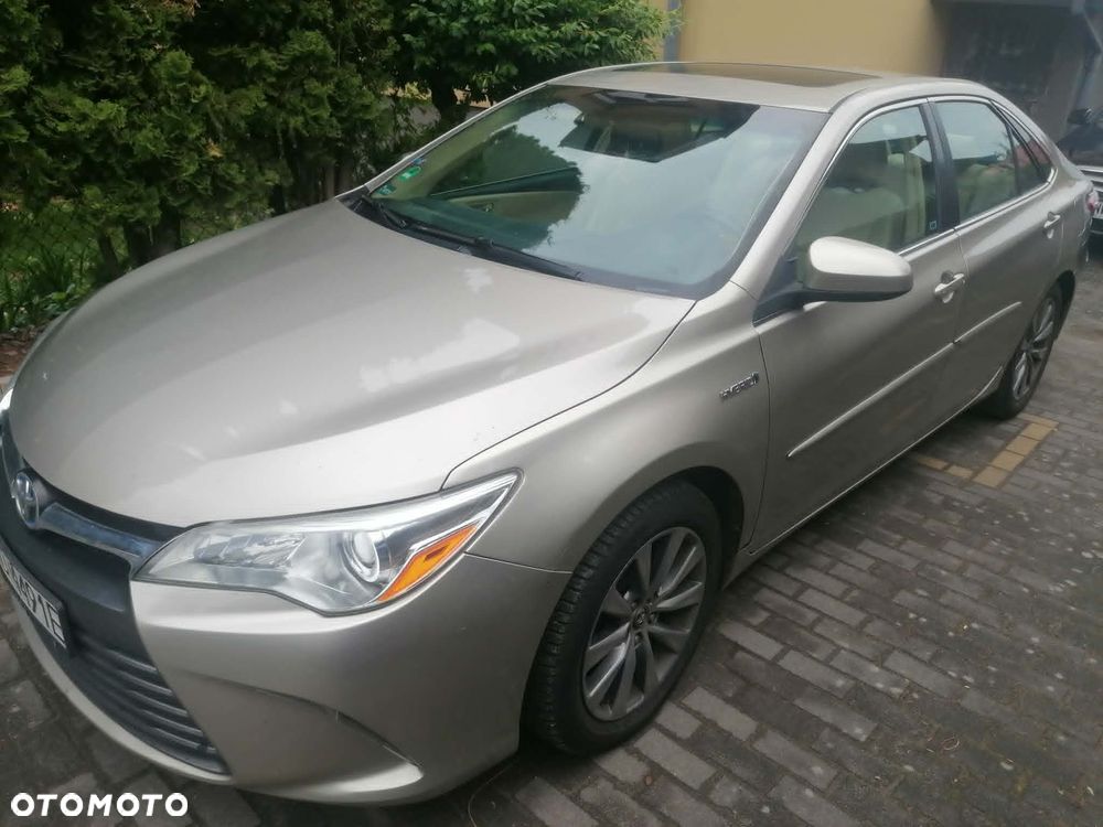 Toyota Camry 2.5 Hybrid LE - 12