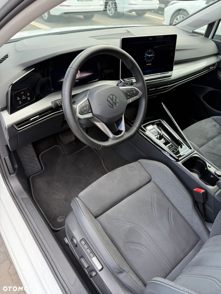 Volkswagen Golf 1.5 TSI EHybrid PHEV 150kW Style DSG - 10