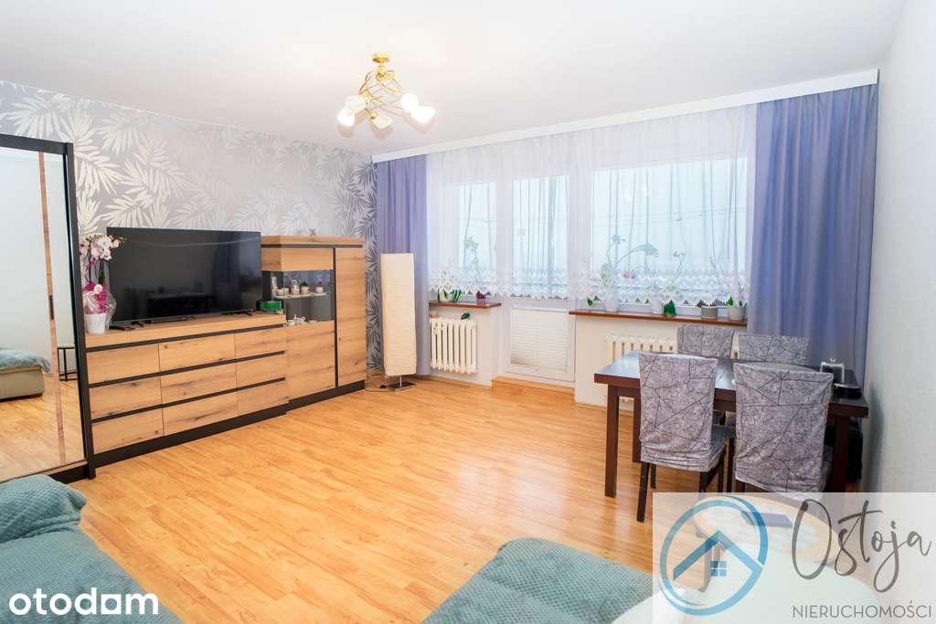 Trzy pokojowe z balkonem - oś. Słoneczne