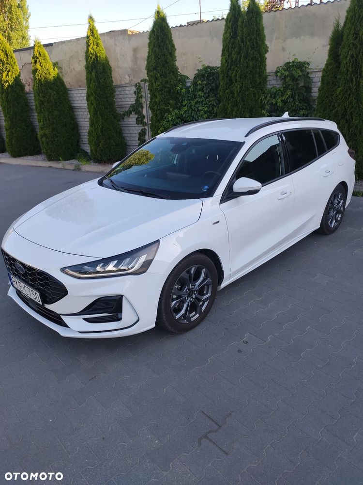 Ford Focus 1.0 EcoBoost Hybrid ST-LINE X - 9