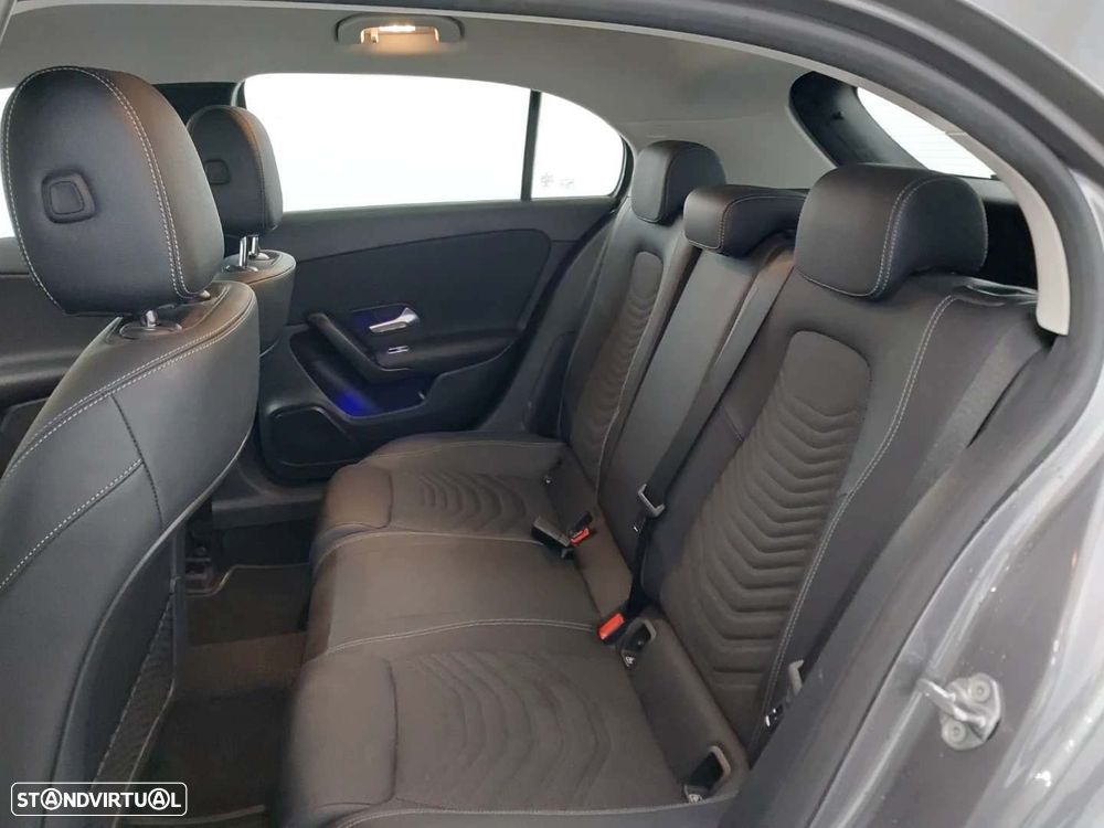 Mercedes-Benz A 250 e Progressive - 8
