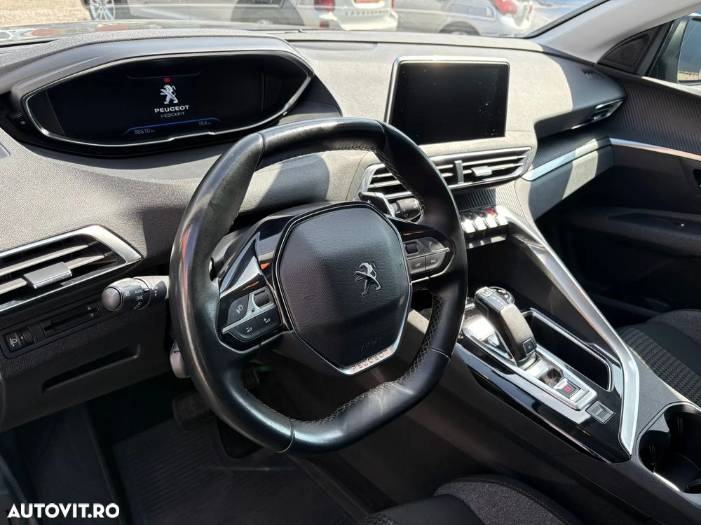 Peugeot 3008 1.5 BlueHDI S&S EAT8 Allure - 8