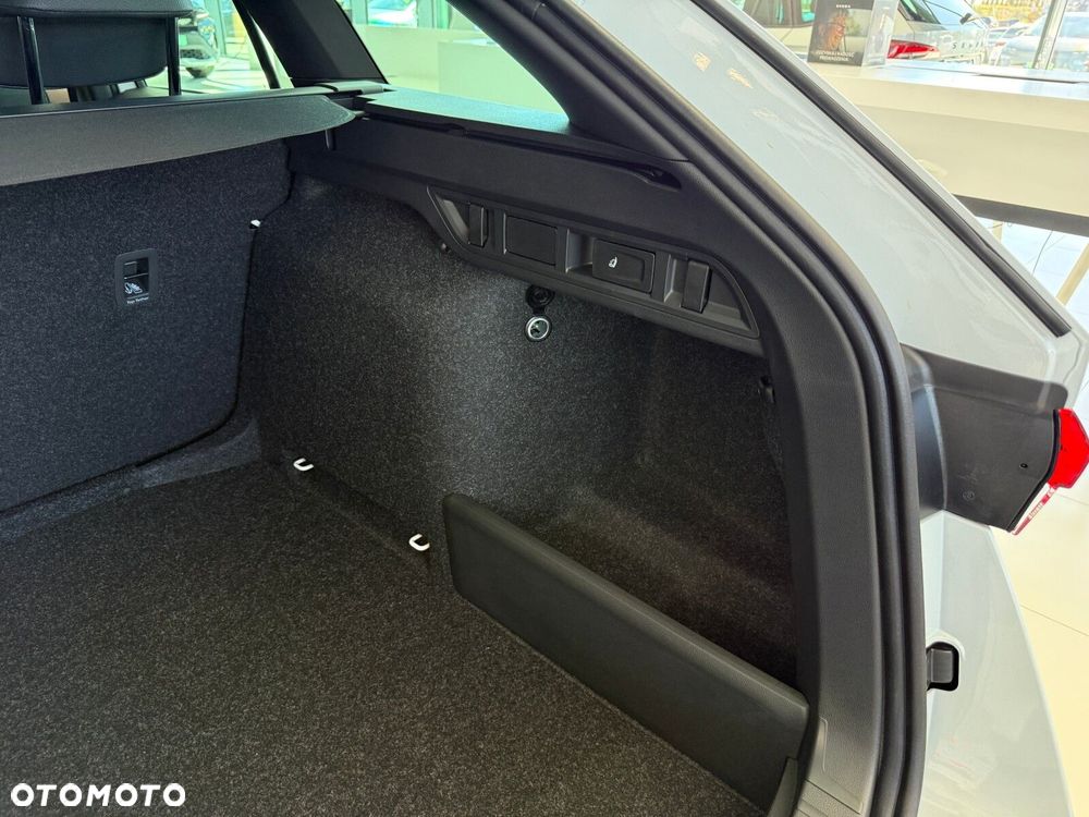 Skoda Octavia 1.5 TSI mHEV Sportline DSG - 29