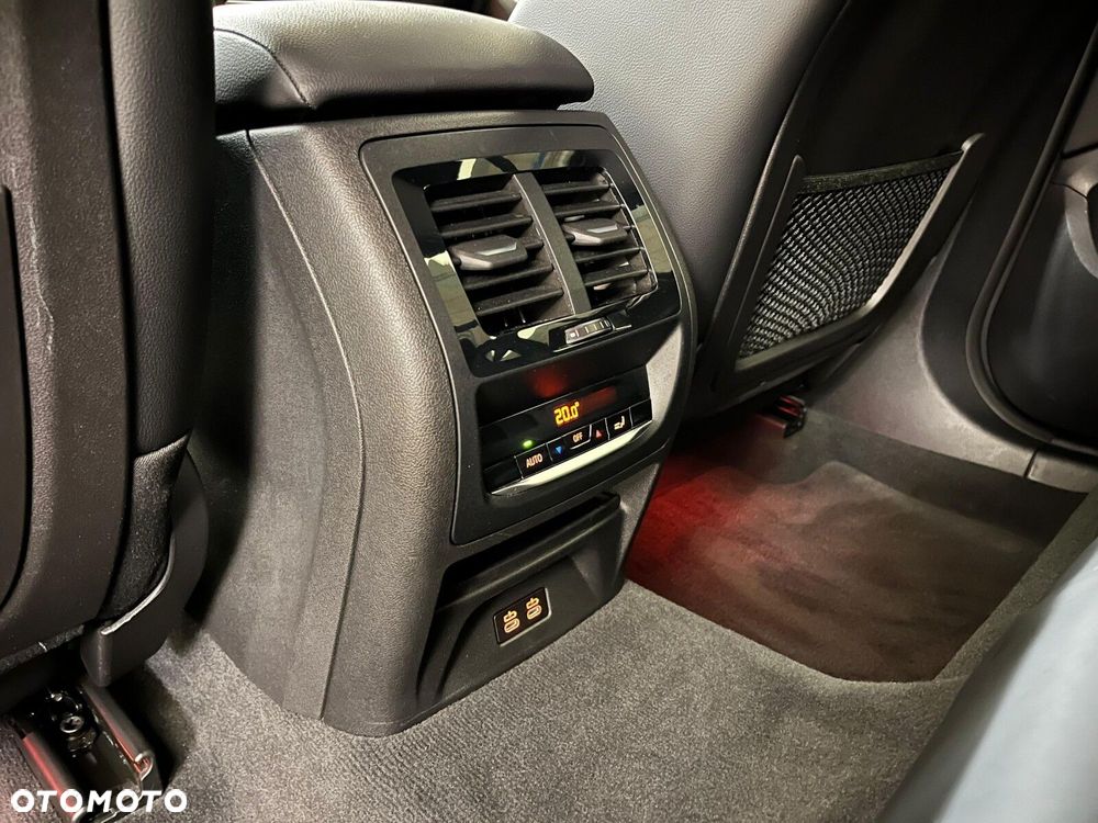 BMW X4 xDrive30i mHEV M Sport sport - 31