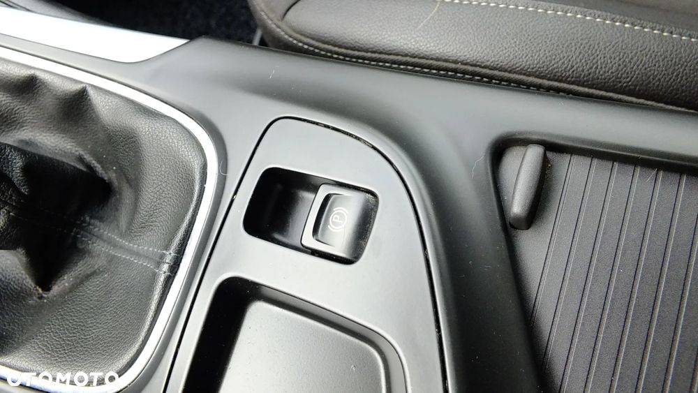 Opel Insignia 2.0 CDTI Edition - 29