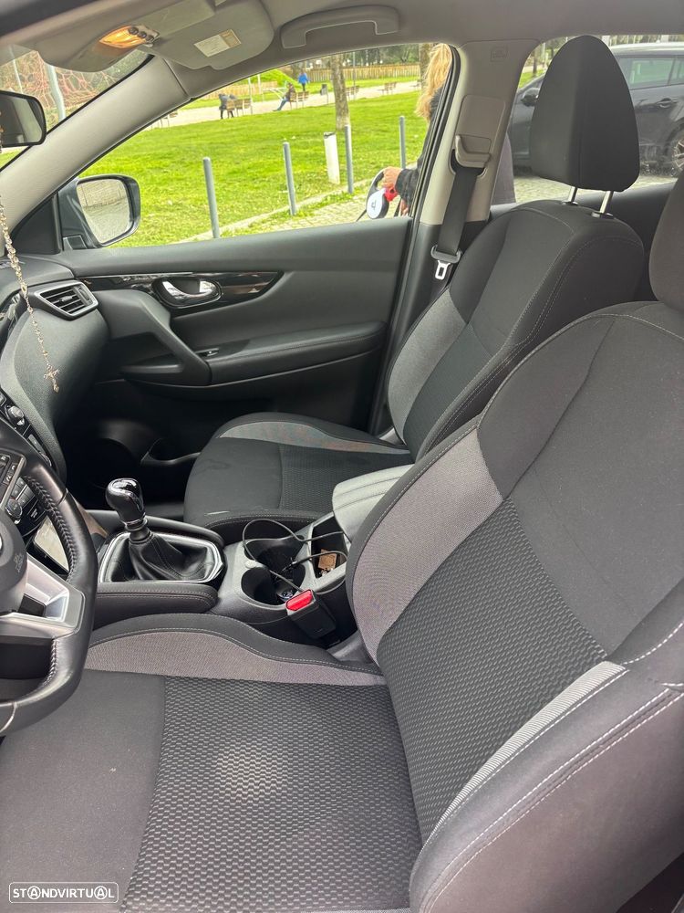 Nissan Qashqai 1.7 dCi N-Connecta - 5
