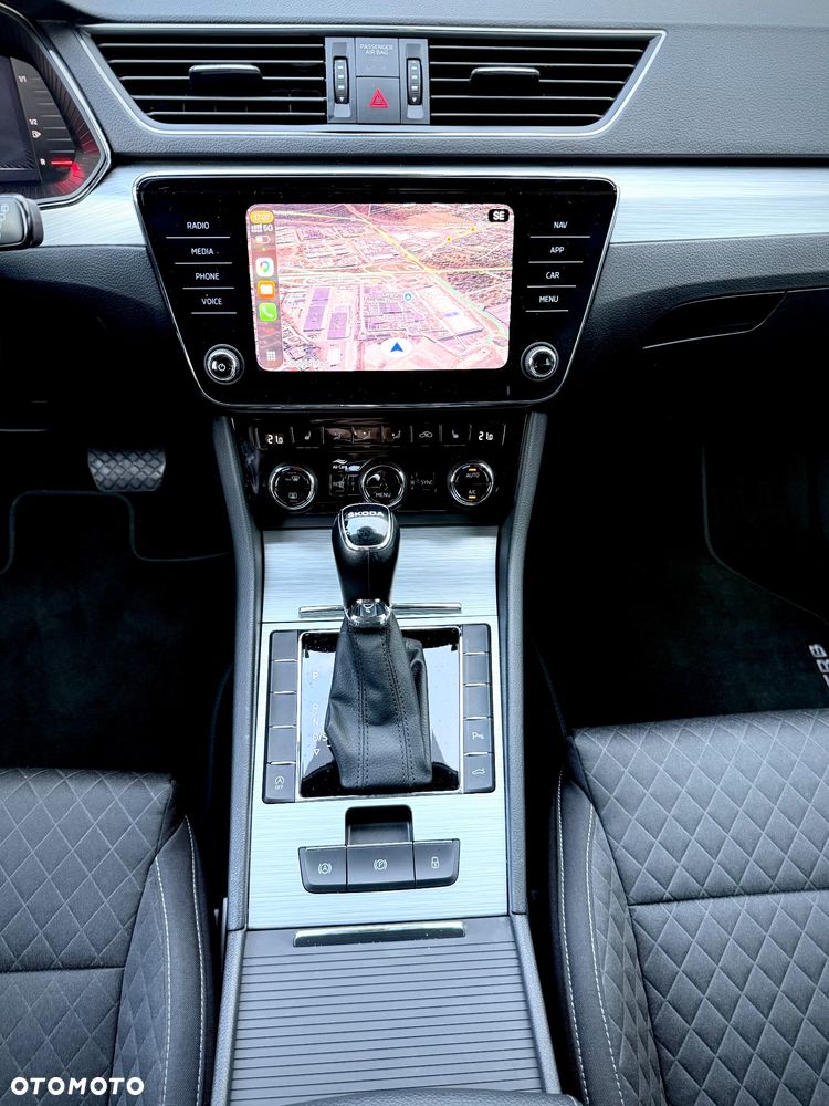 Skoda Superb 1.5 TSI Ambition DSG - 13