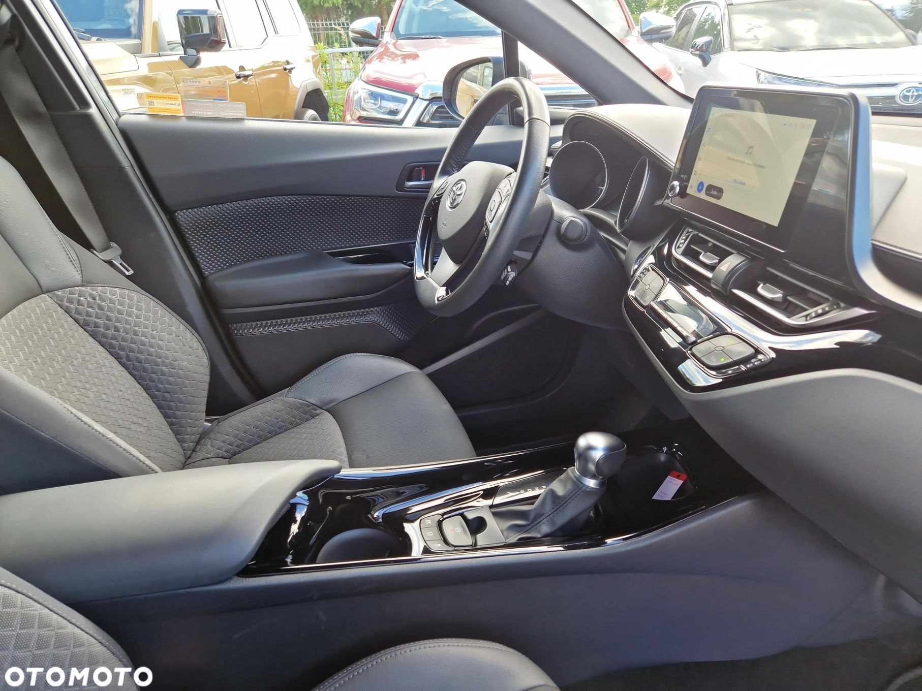 Toyota C-HR - 9