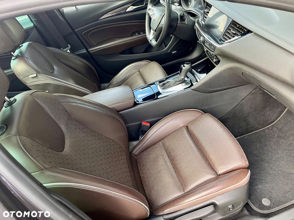 Opel Insignia - 23