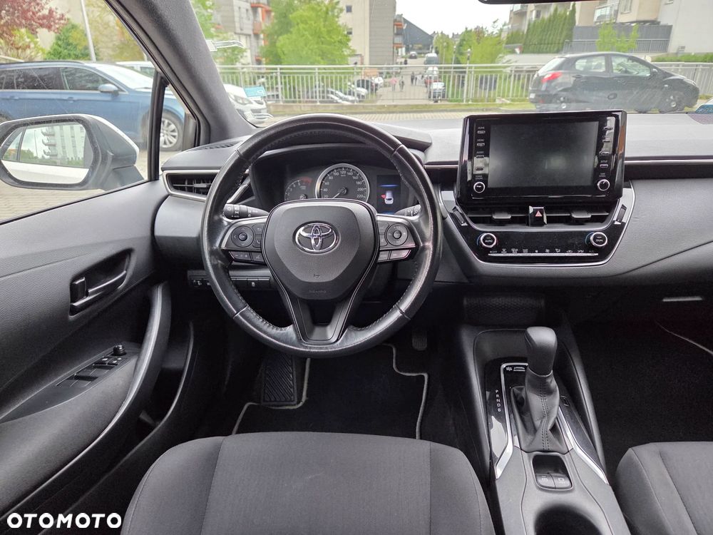 Toyota Corolla - 11