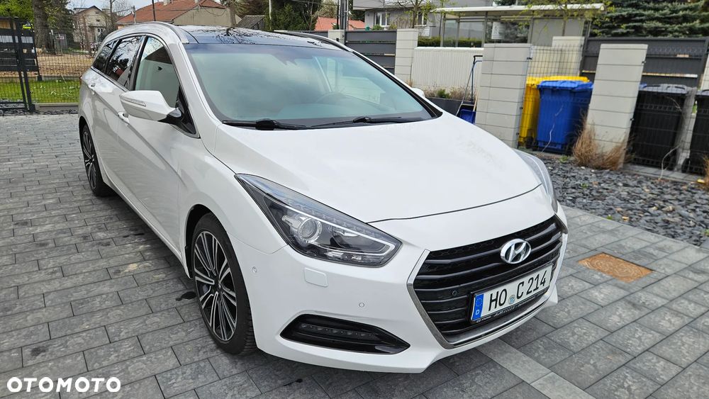 Hyundai i40 Kombi 2.0 Automatik Premium - 2