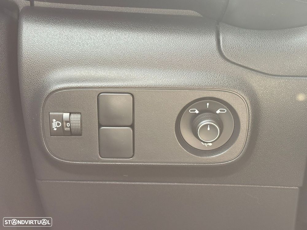 Citroën C3 1.2 PureTech Elle EAT6 - 21