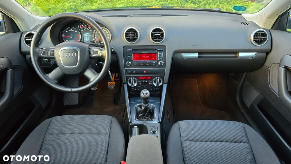 Audi A3 Sportback - 13