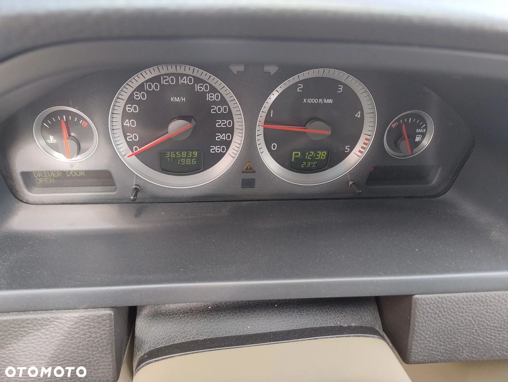 Volvo XC 90 D5 Summum - 5