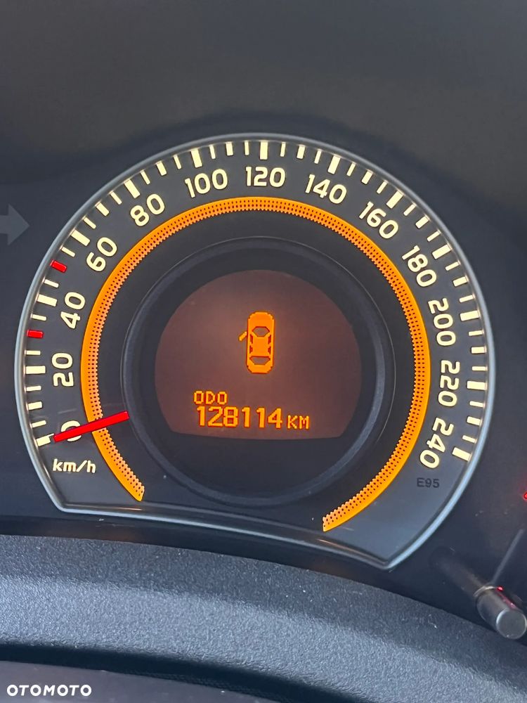 Toyota Auris - 10