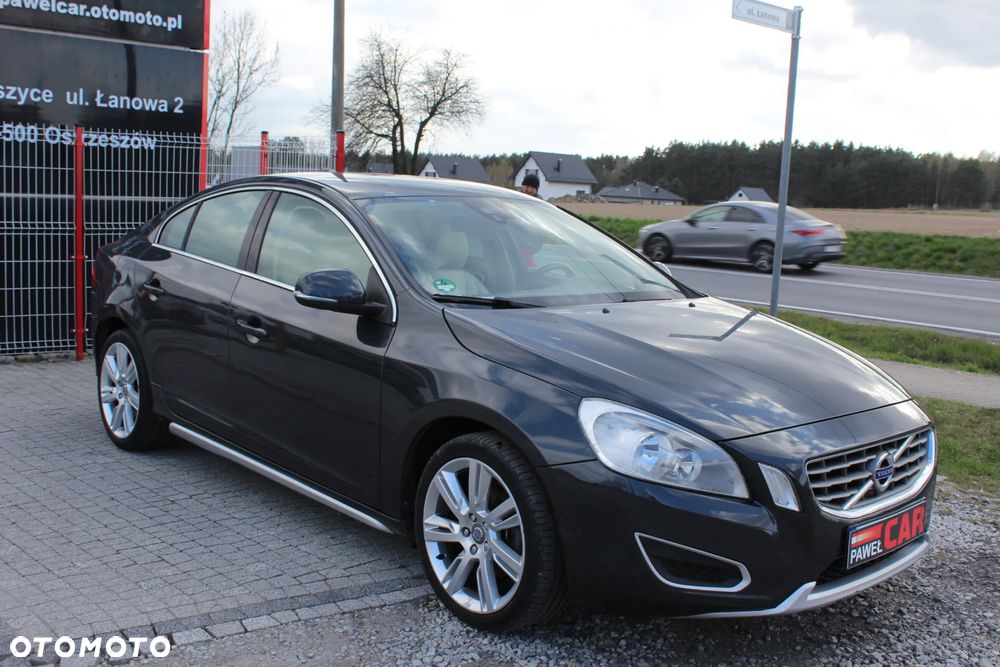 Volvo S60 T3 Summum - 8