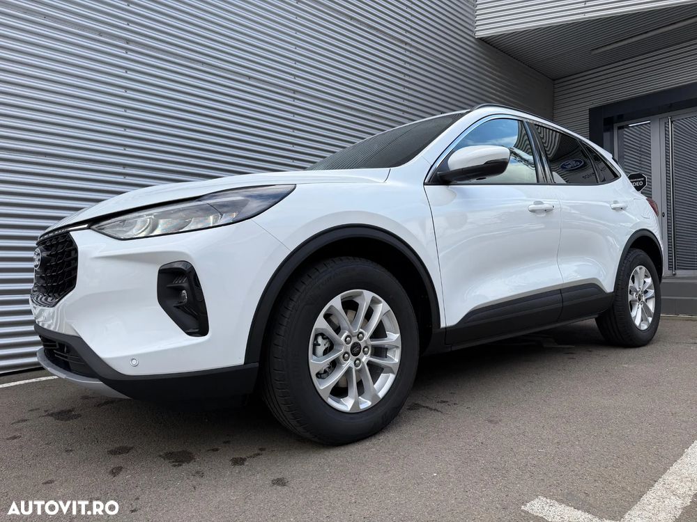 Ford Kuga 1.5 EcoBoost A8 FWD Titanium - 23