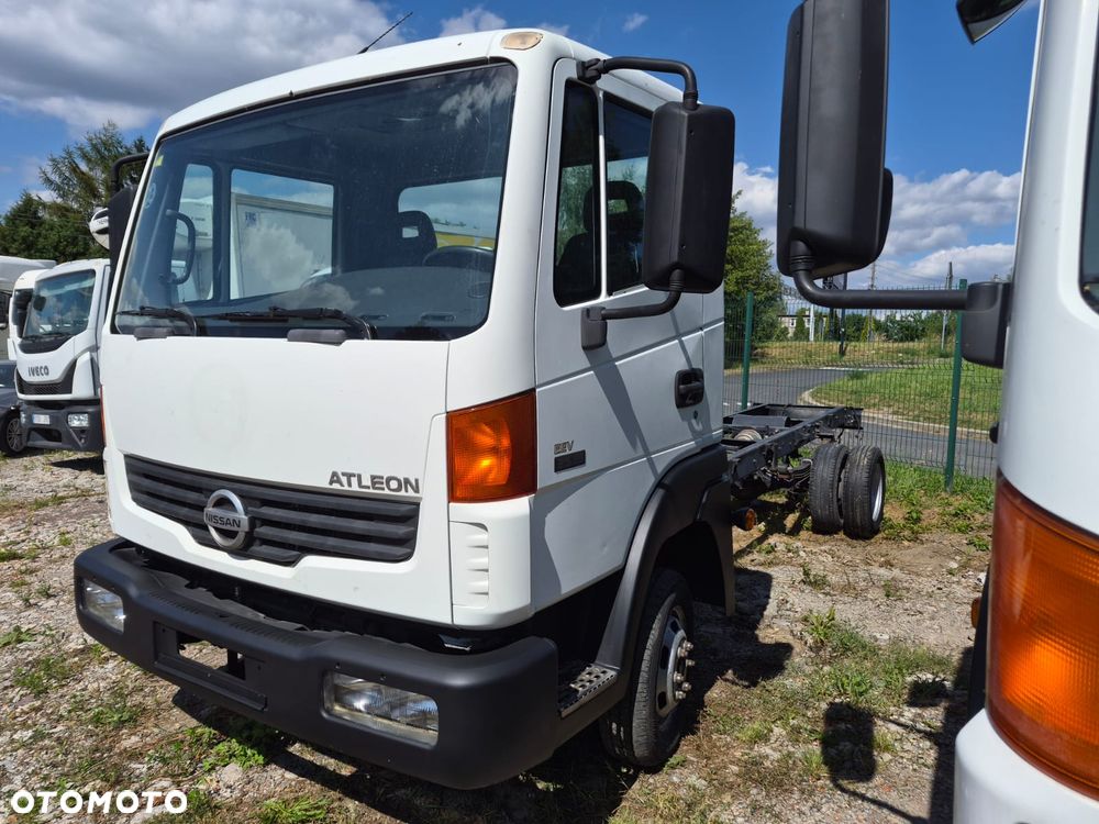 Nissan Atleon - 3