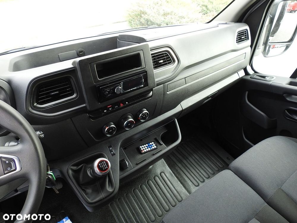 Renault MASTER PLANDEKA 10 PALET TEMPOMAT KLIMATYZACJA LEDY PNEUMATYKA  165KM - 32