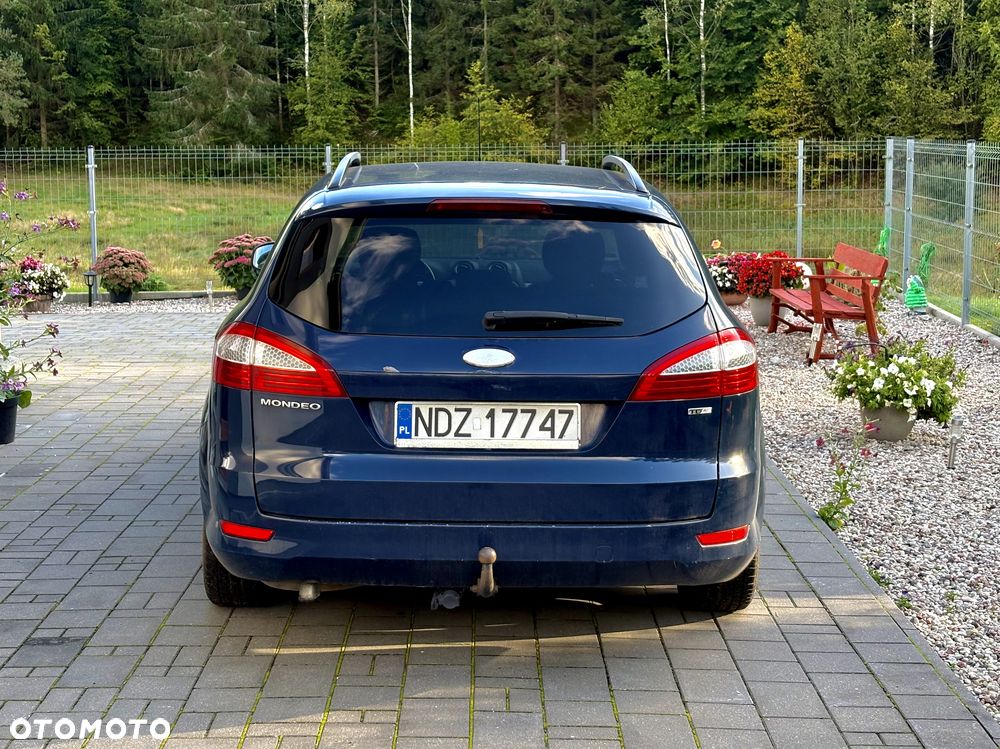 Ford Mondeo - 4