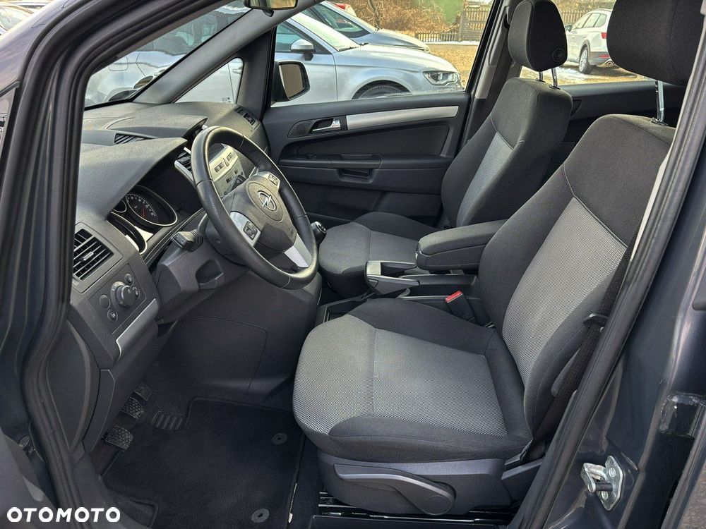Opel Zafira 1.8 Family Plus - 13