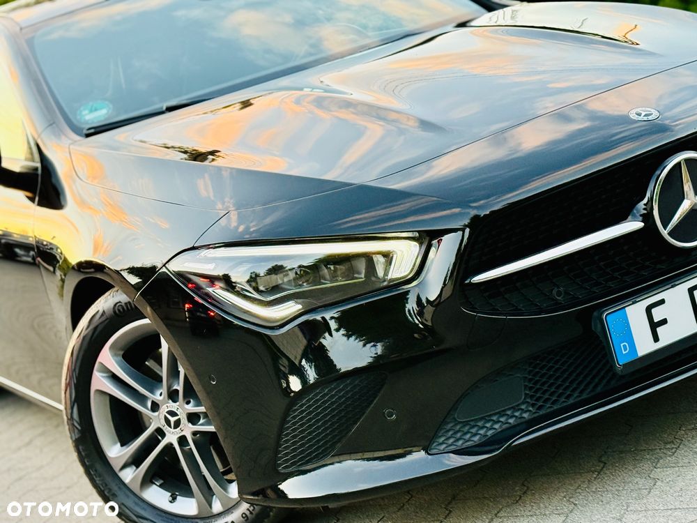 Mercedes-Benz CLA 220 d AMG Line 8G-DCT - 29