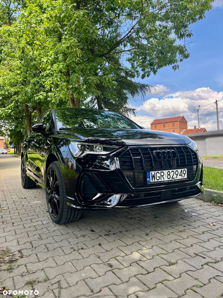 Audi Q3 - 1