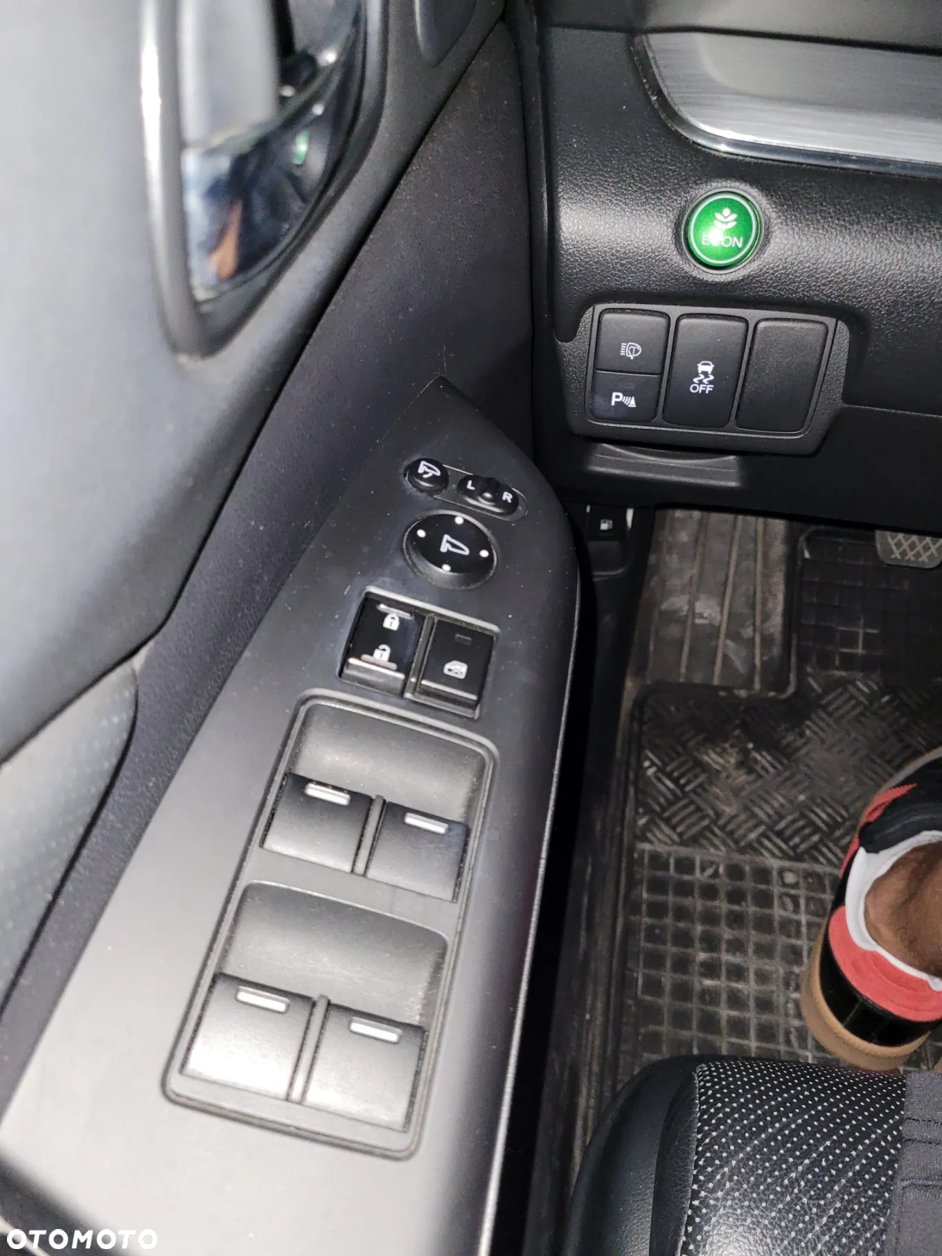 Honda CR-V 2.0 Comfort - 28