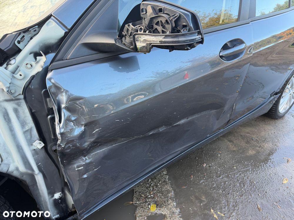 BMW Seria 1 - 25