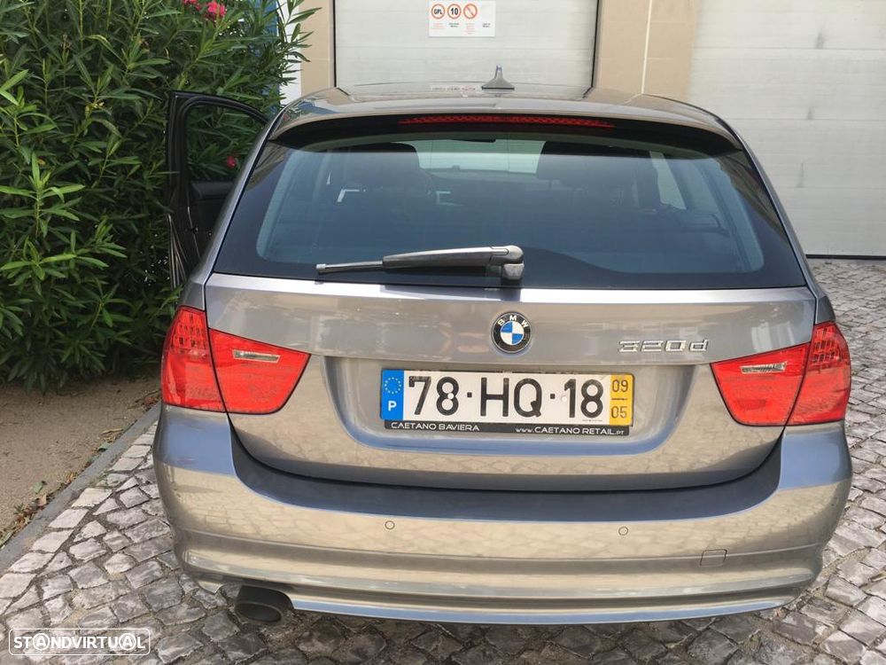 BMW 320 d - 17