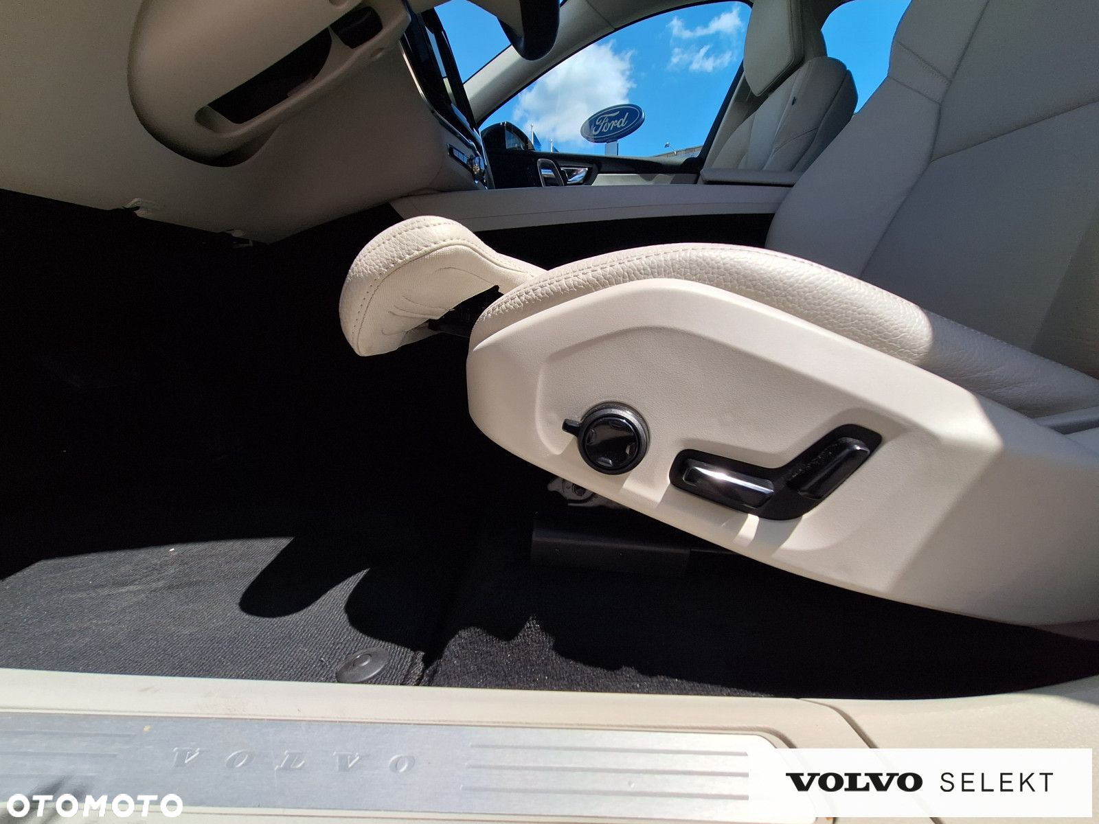 Volvo XC 60 - 29