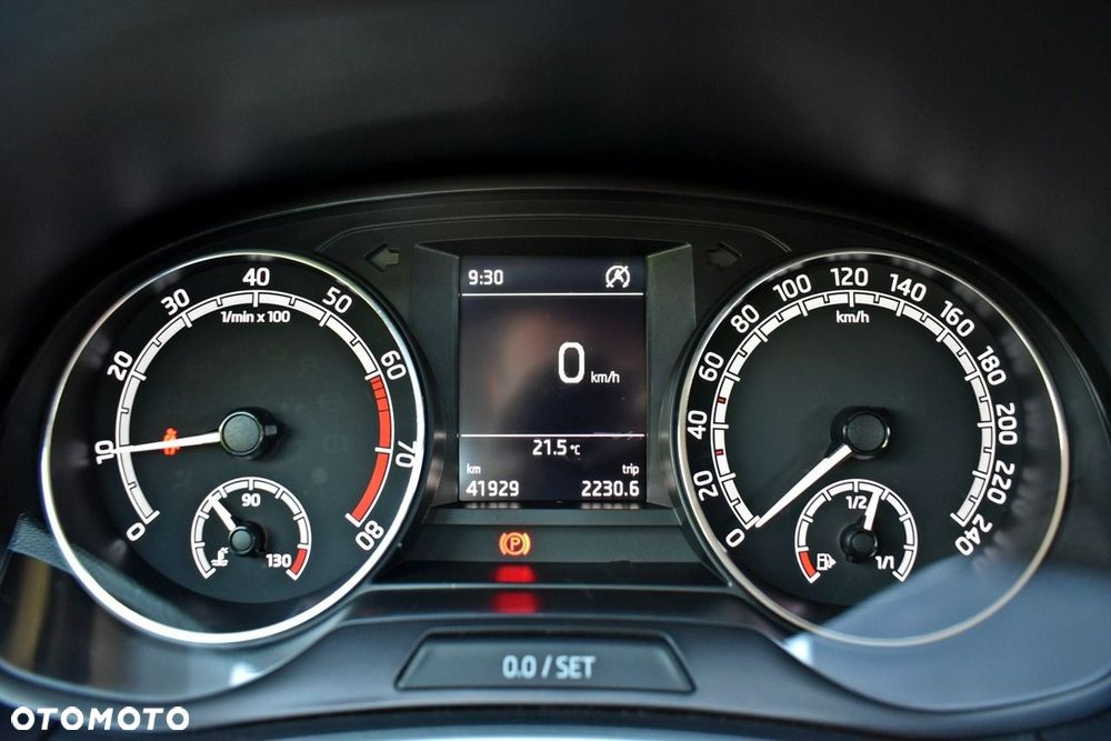 Skoda Fabia 1.0 TSI Ambition - 15