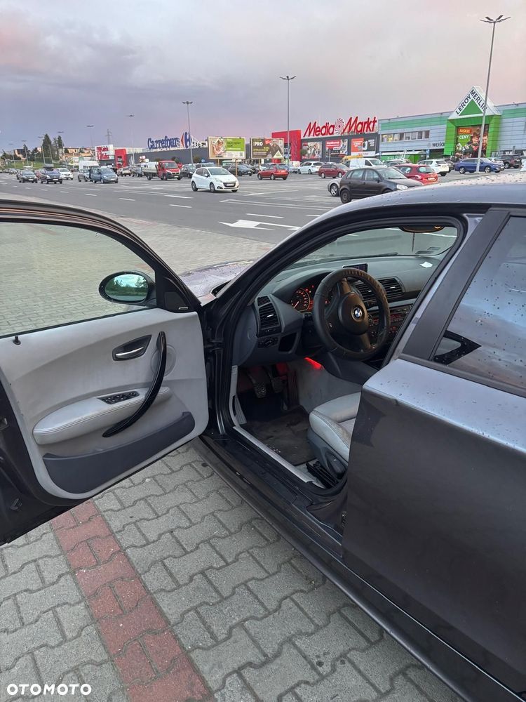 BMW Seria 1 120d - 15