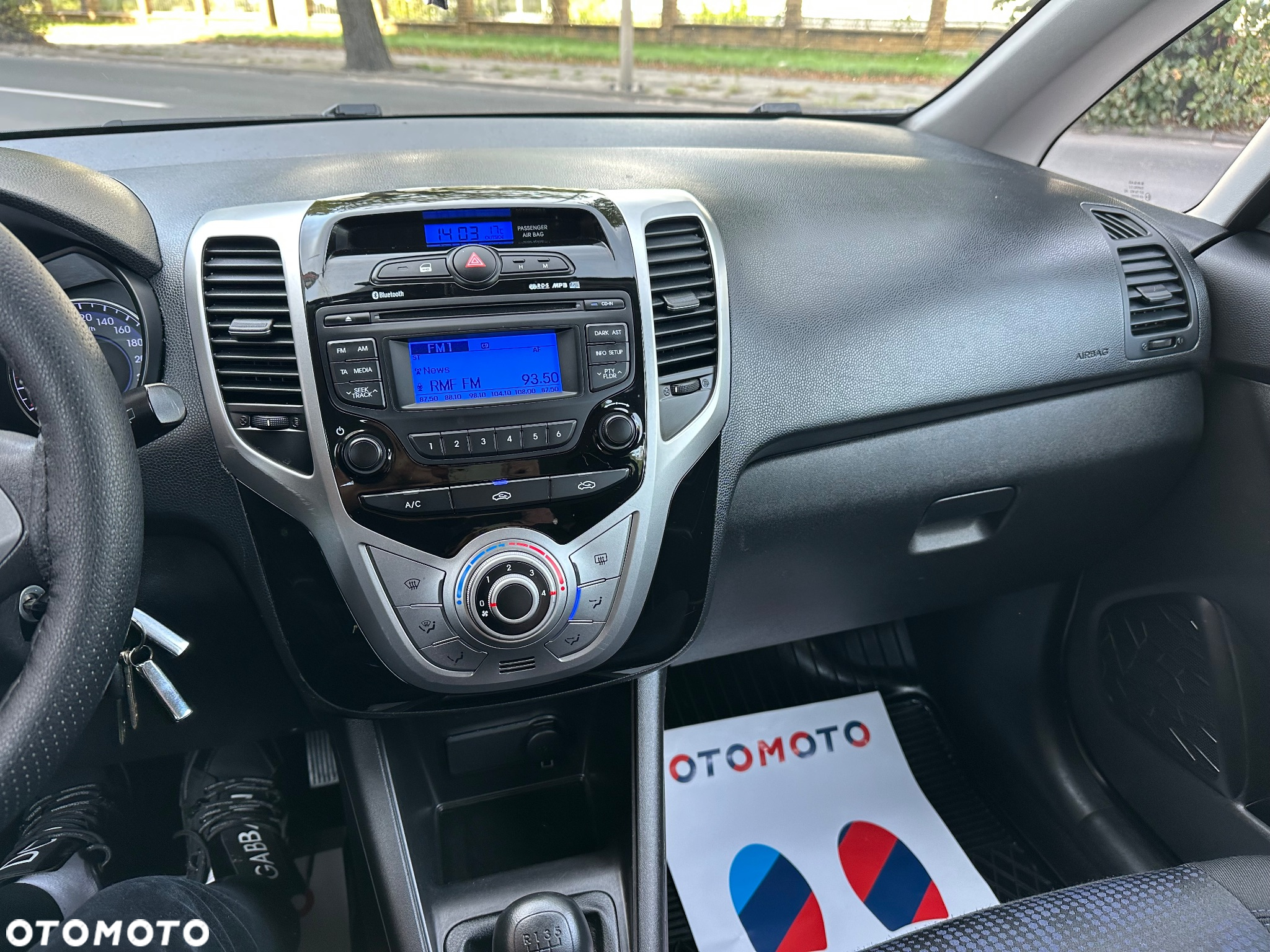 Hyundai ix20 1.4 Classic + - 17