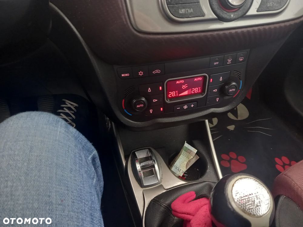 Alfa Romeo Mito 1.6 JTDM - 9